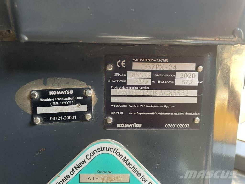 Komatsu D 37 PX-24 크롤러 도저