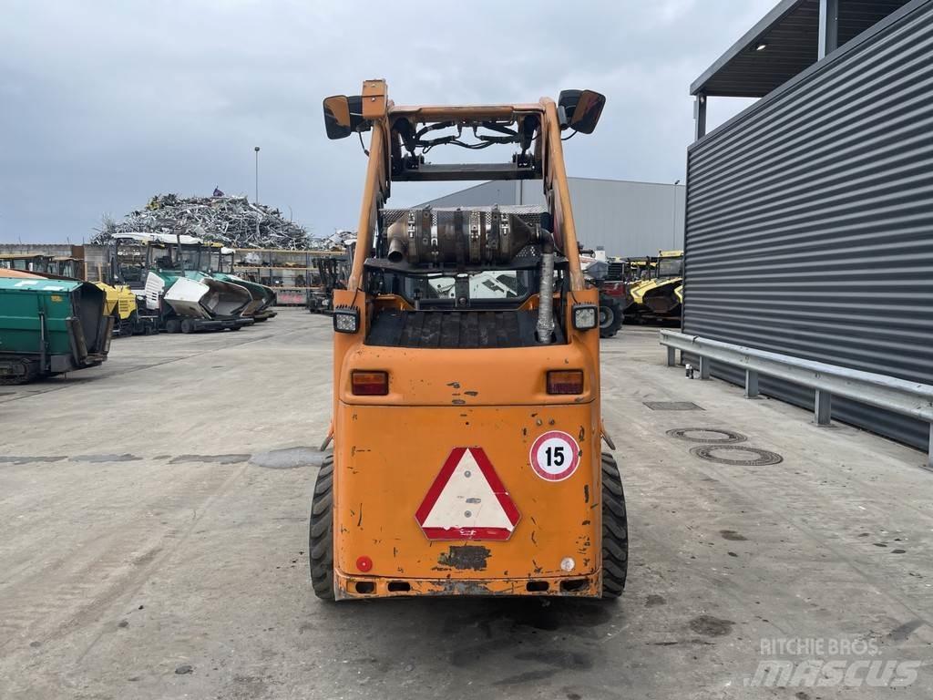 CAT 226B 목재스키더