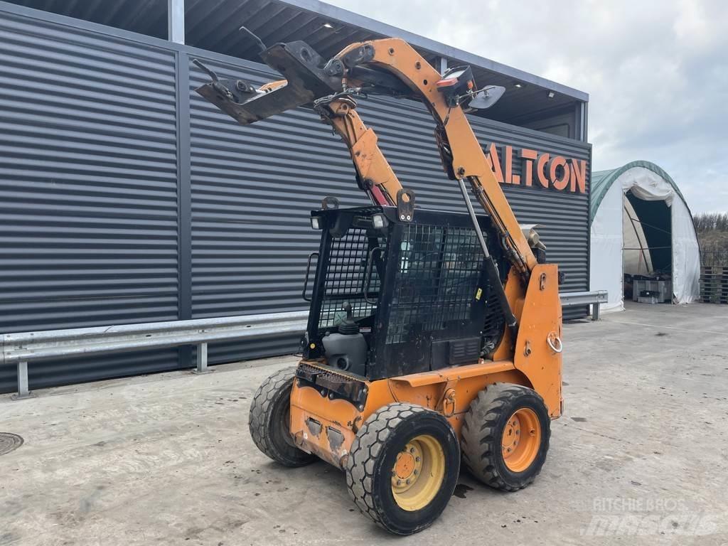 CAT 226B 목재스키더