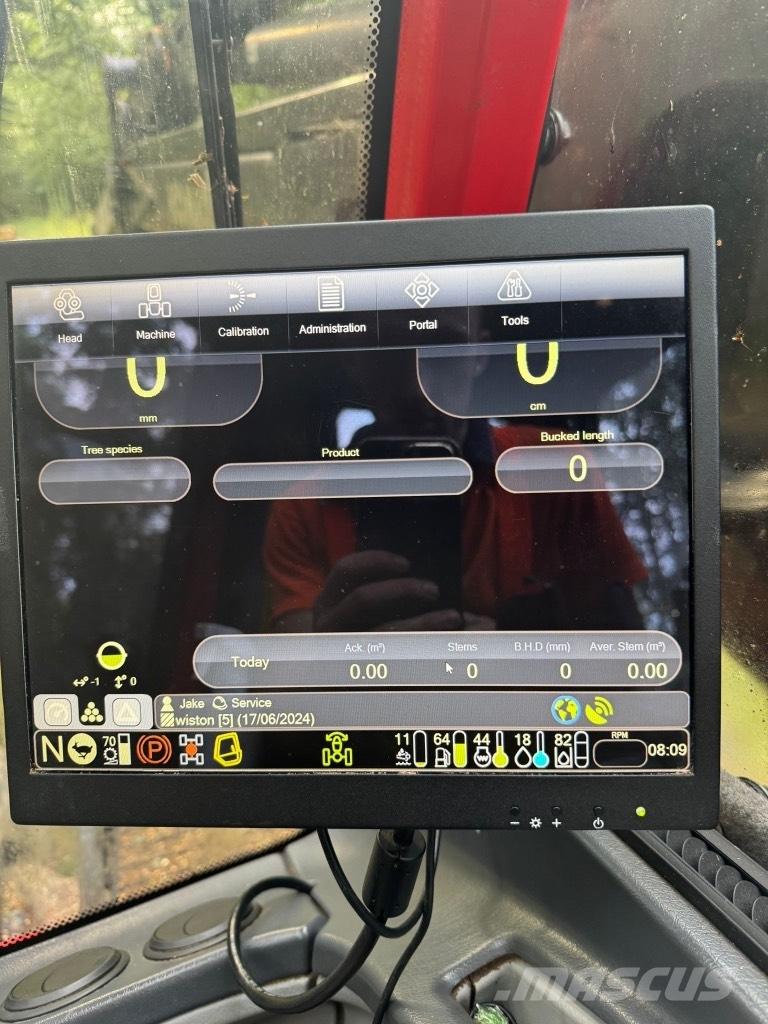 Komatsu 941.1 원목 하베스터
