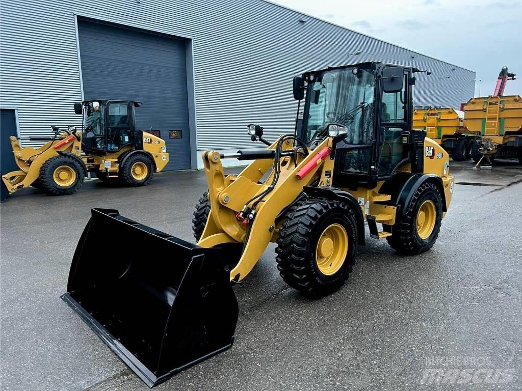 CAT 908  휠로우더