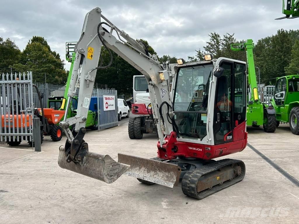 Takeuchi TB 230 소형 굴삭기 7톤 미만