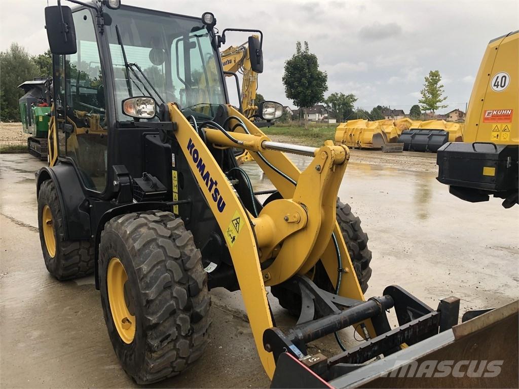Komatsu WA70M-8 미니 로더