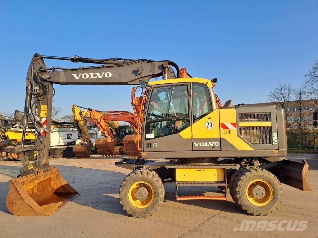 Volvo EW160E  휠 굴삭기