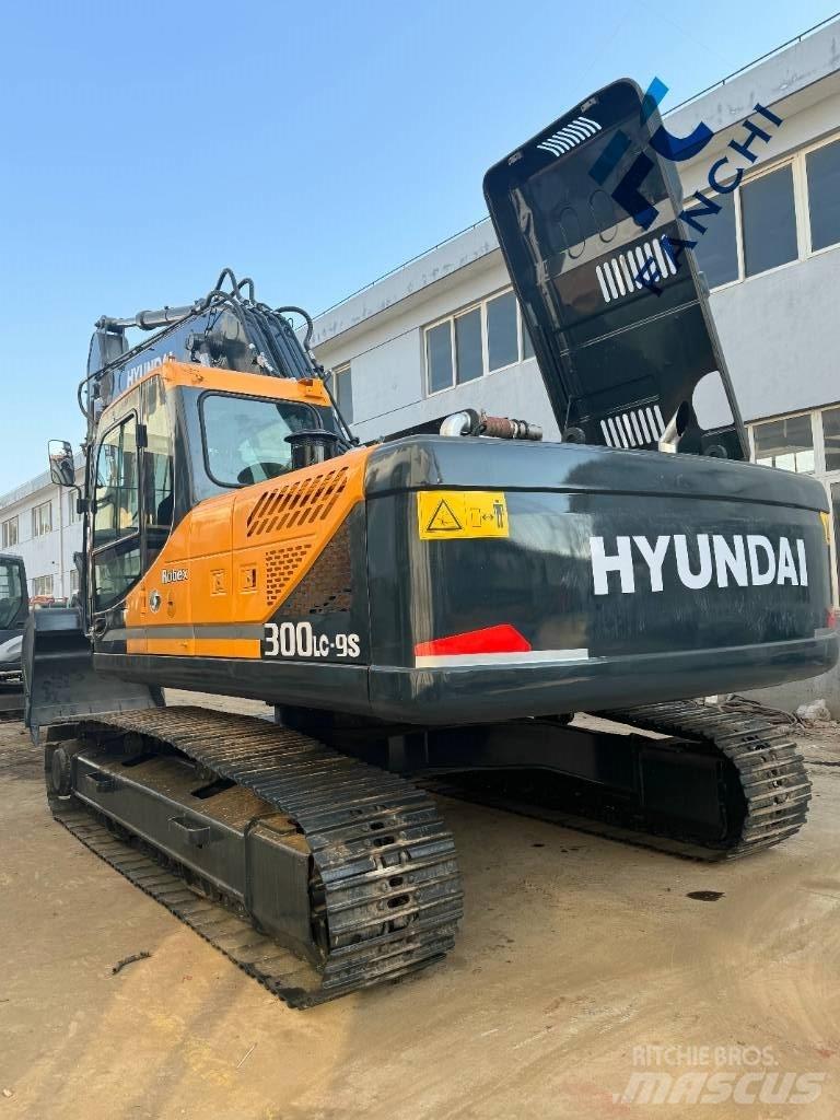 Hyundai 300LC-9S 대형 굴삭기 29톤 이상