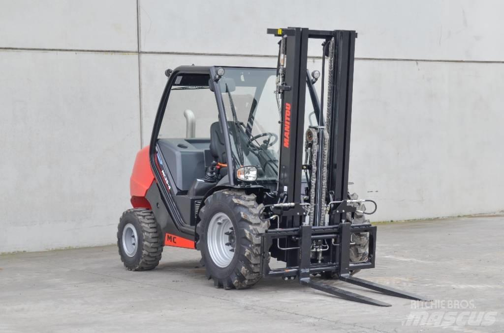 Manitou MC 25-4 디젤 지게차