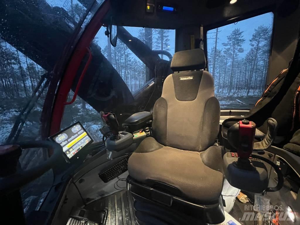 Komatsu 901xc 원목 하베스터