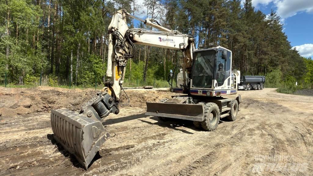 Komatsu PW 148-8  휠 굴삭기