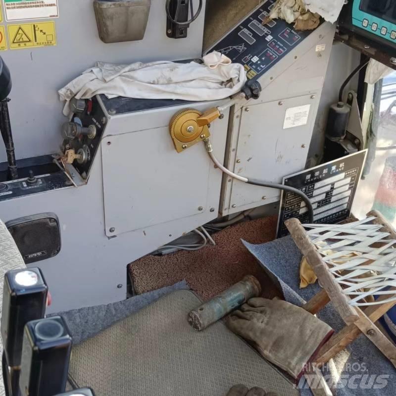 Hitachi SCX2500 트랙 크레인