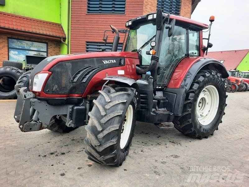 Valtra 163 Versu 트랙터