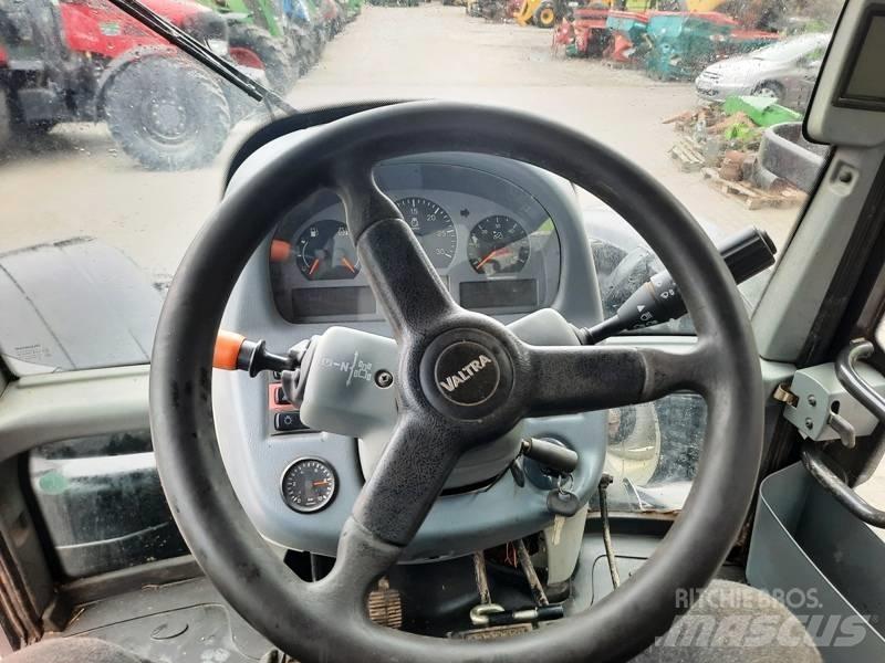 Valtra 163 Versu 트랙터