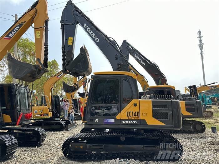 Volvo EC140 대형 굴삭기 29톤 이상