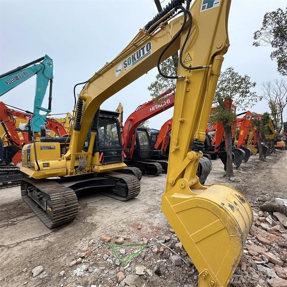 Komatsu PC 130-7 대형 굴삭기 29톤 이상