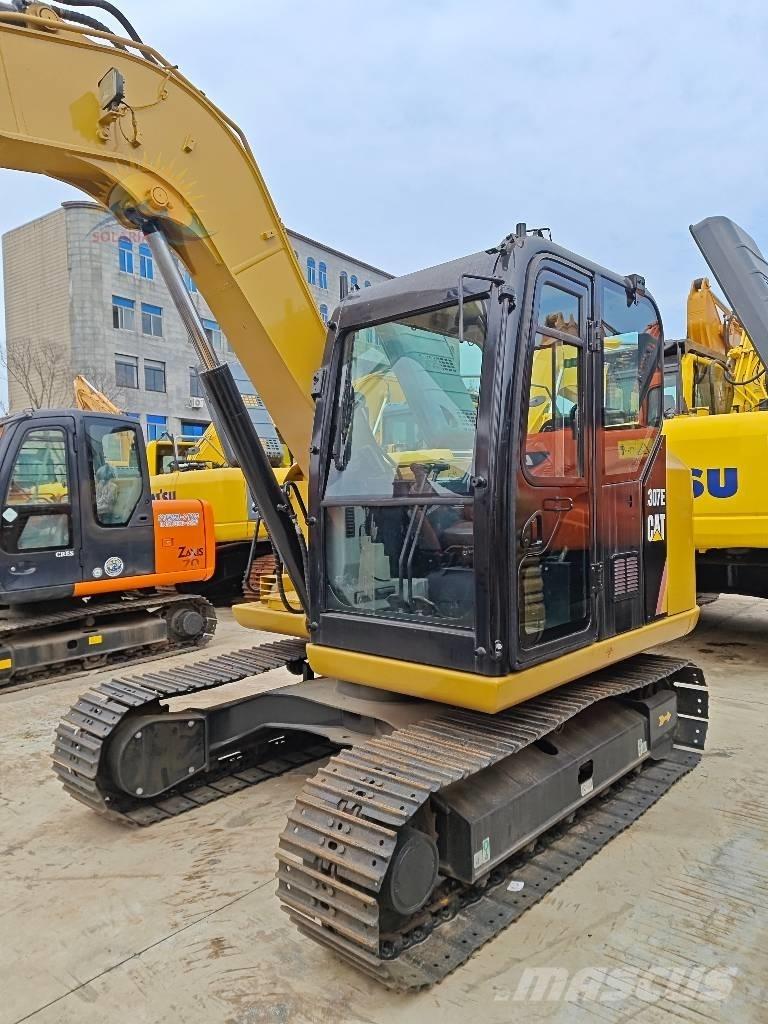 CAT 307E 대형 굴삭기 29톤 이상