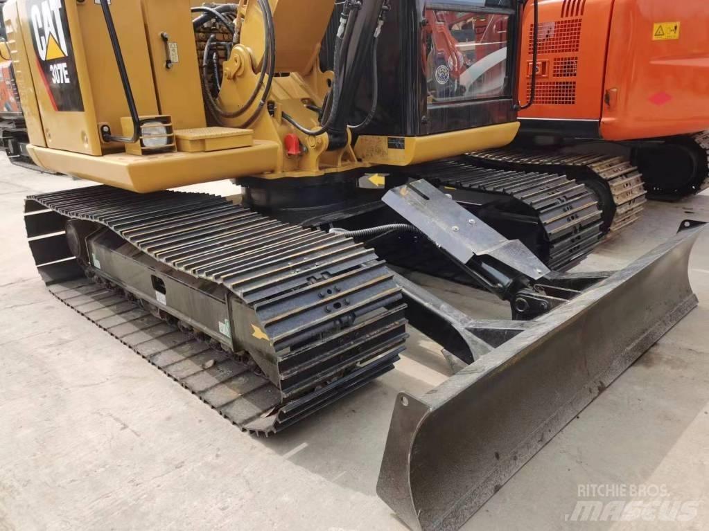 CAT 307 E 소형 굴삭기 7톤 미만
