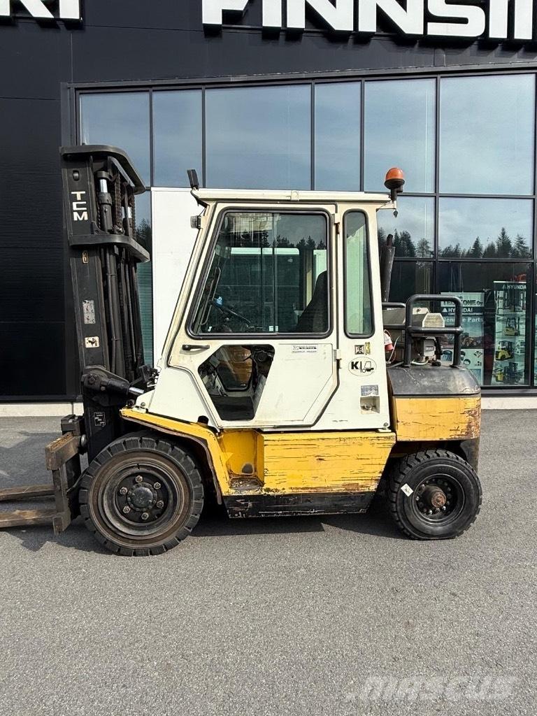 TCM FD40Z7 디젤 지게차