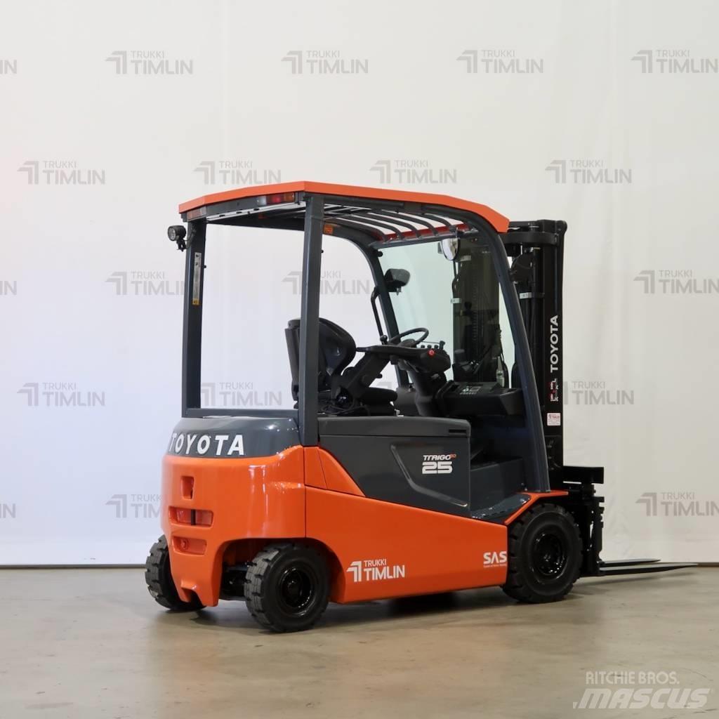 Toyota 8FBMT25 전동 지게차