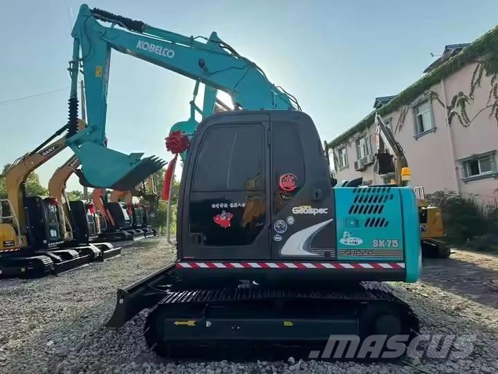 Kobelco SK 75 대형 굴삭기 29톤 이상