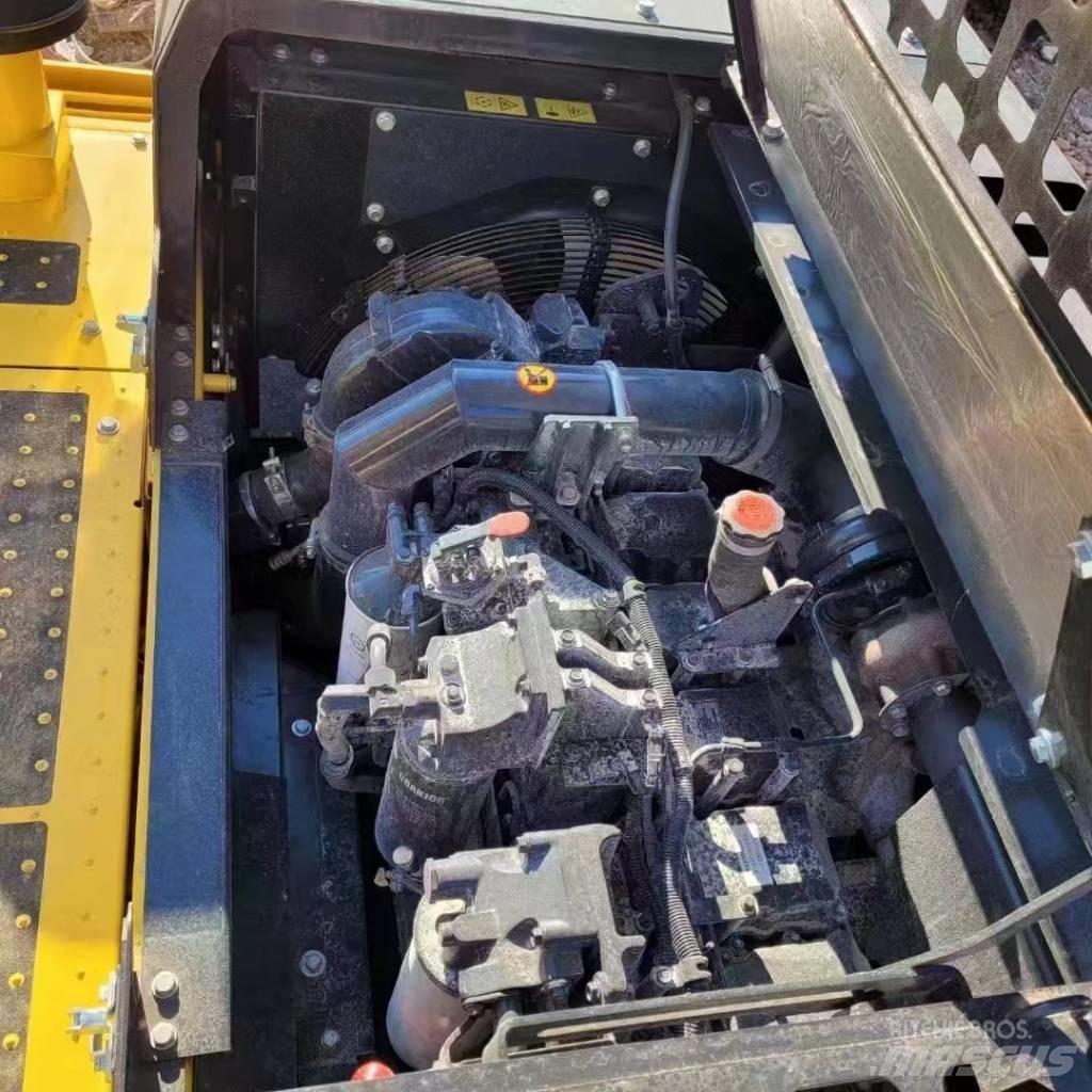 Komatsu PC 450 대형 굴삭기 29톤 이상