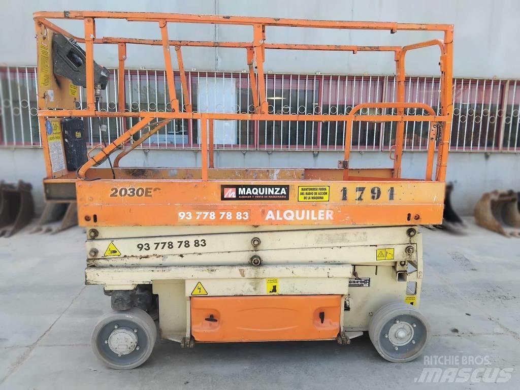 JLG 2030 ES 가위형 리프트