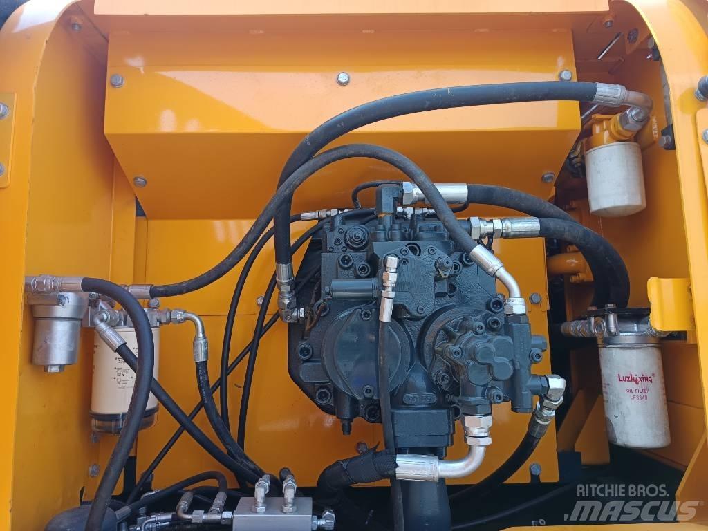Hyundai R210W  휠 굴삭기