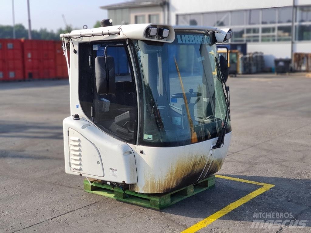 Liebherr L 550 CAB 캐빈 및 인테리어