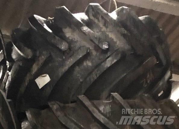 Alliance 1050/50R32 타이어, 휠 및 림