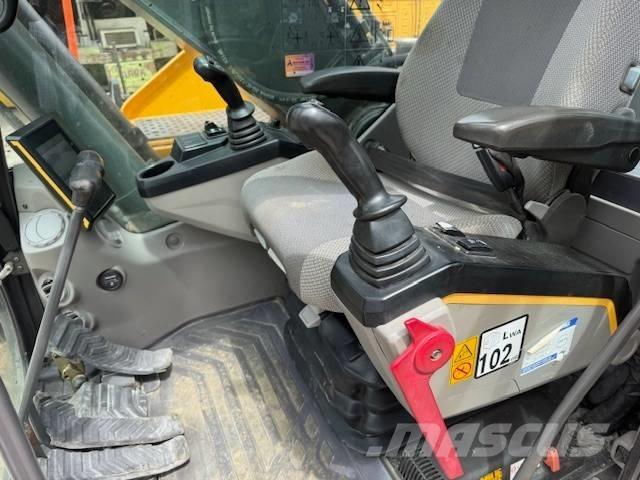 Volvo EC 220 대형 굴삭기 29톤 이상