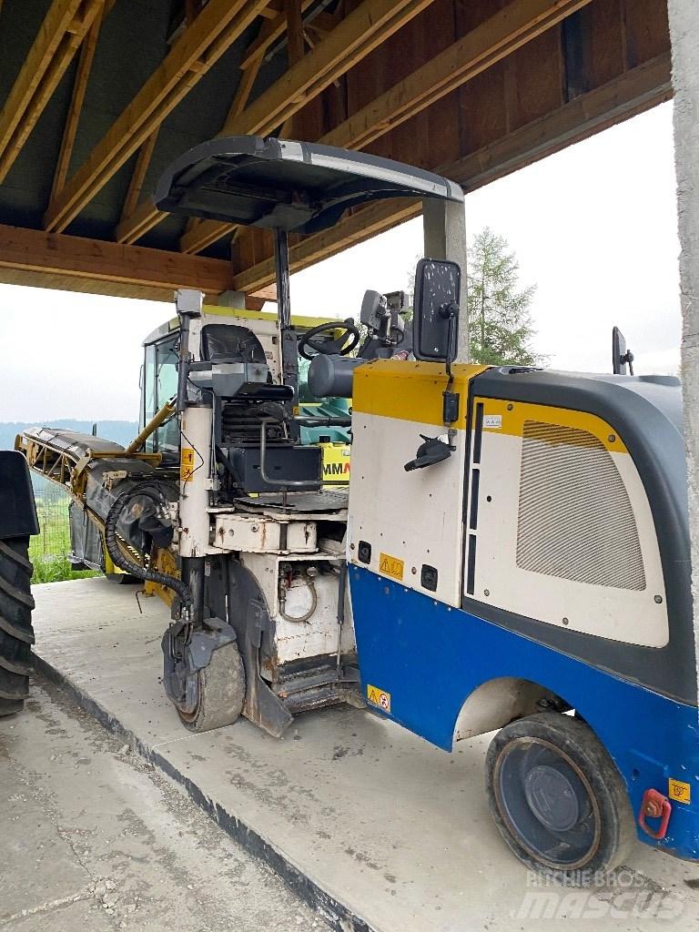 Wirtgen W 50 DC 아스팔트 콜드 밀링 기계