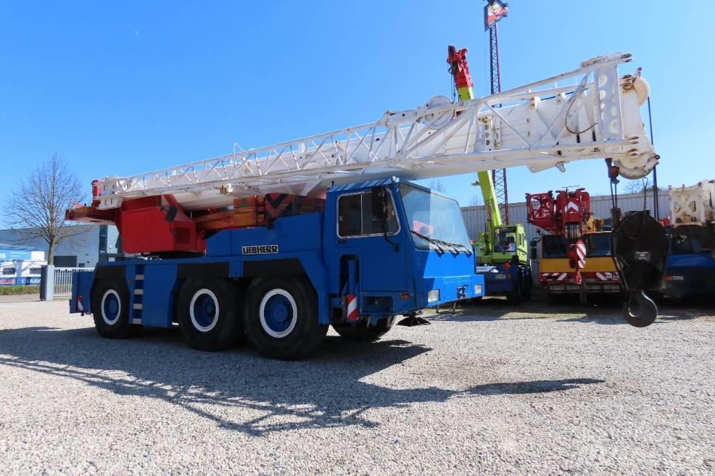 Liebherr LTM 1050-1 A/T 크레인