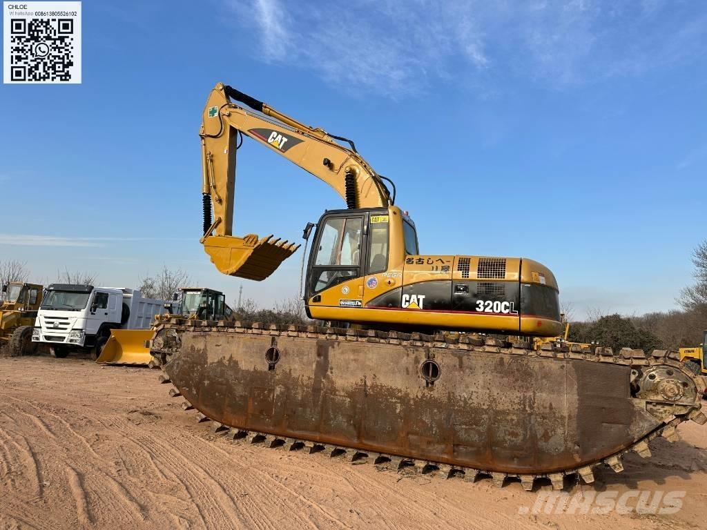 CAT 320 C L 수륙양용 굴삭기