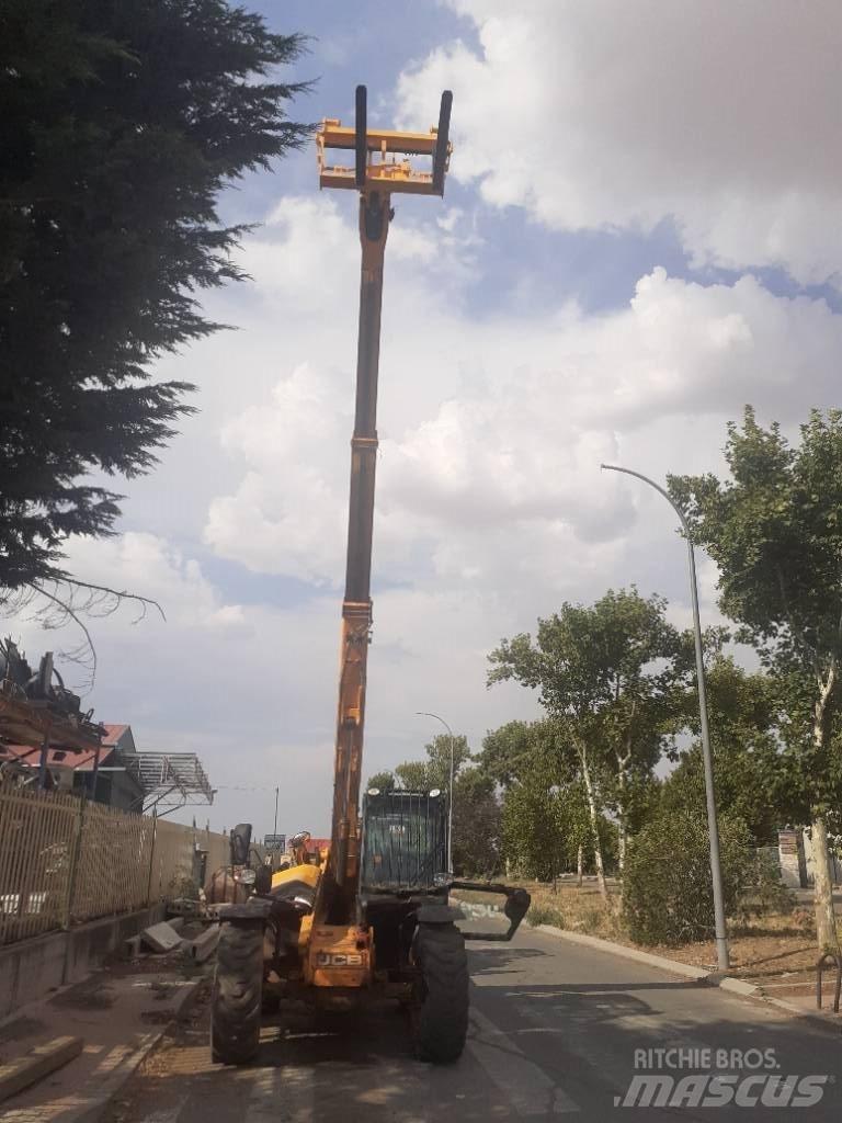 JCB 535-95 농업용 텔레 핸들러