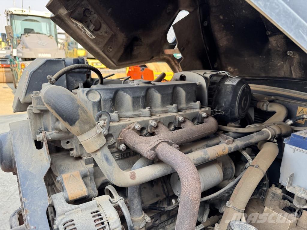 Hamm HD 14 VV 트윈 드럼 롤러