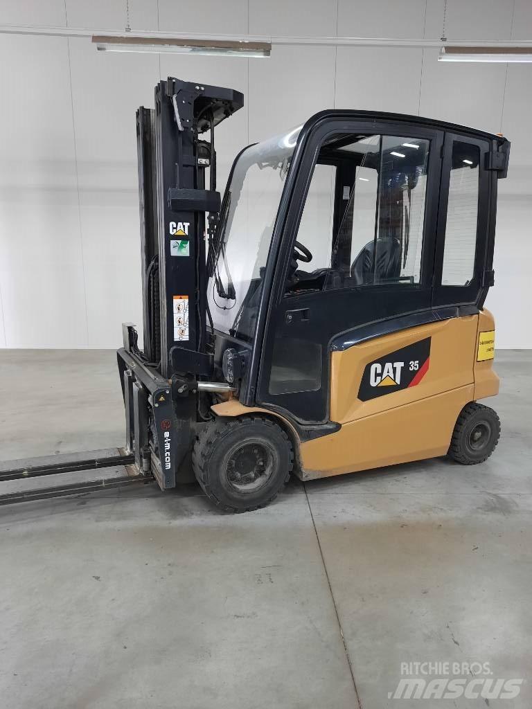 CAT EP35N 전동 지게차