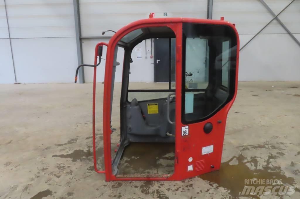 Volvo ECR 88 캐빈 및 인테리어