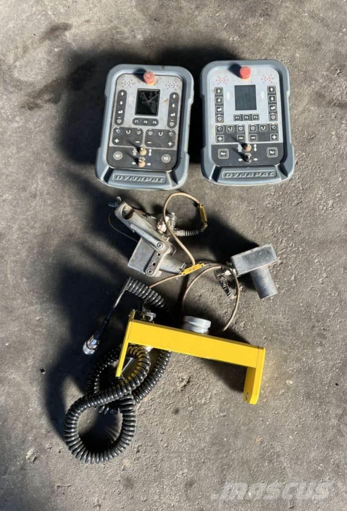 Dynapac SD 1800 W 아스팔트 포장장비