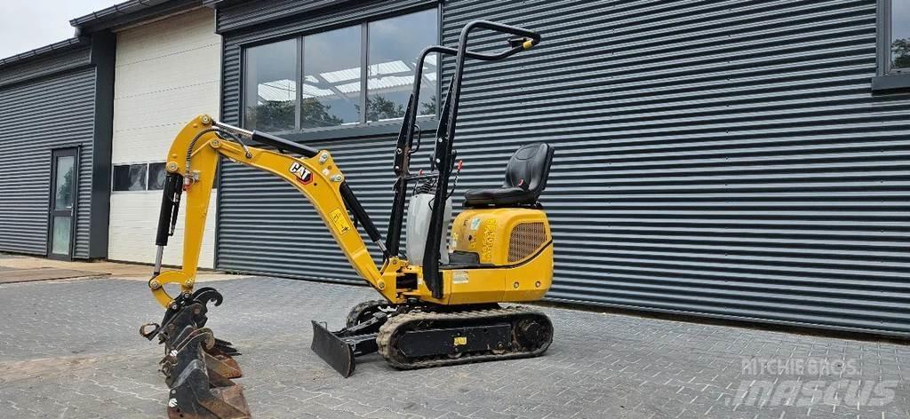 CAT 300.9D 소형 굴삭기 7톤 미만