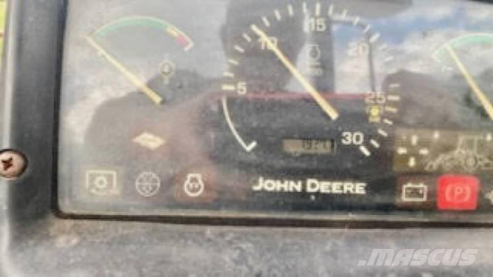 John Deere 110 백호로더