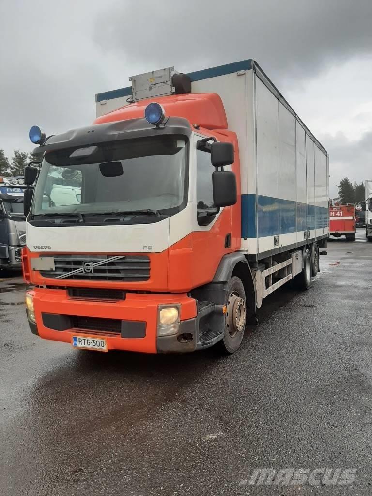 Volvo FE 320 온도 조절식 트럭