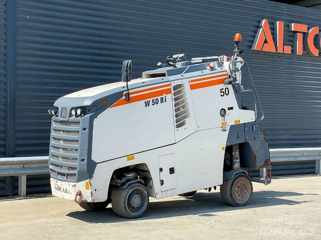 Wirtgen W 50 RI 아스팔트 콜드 밀링 기계