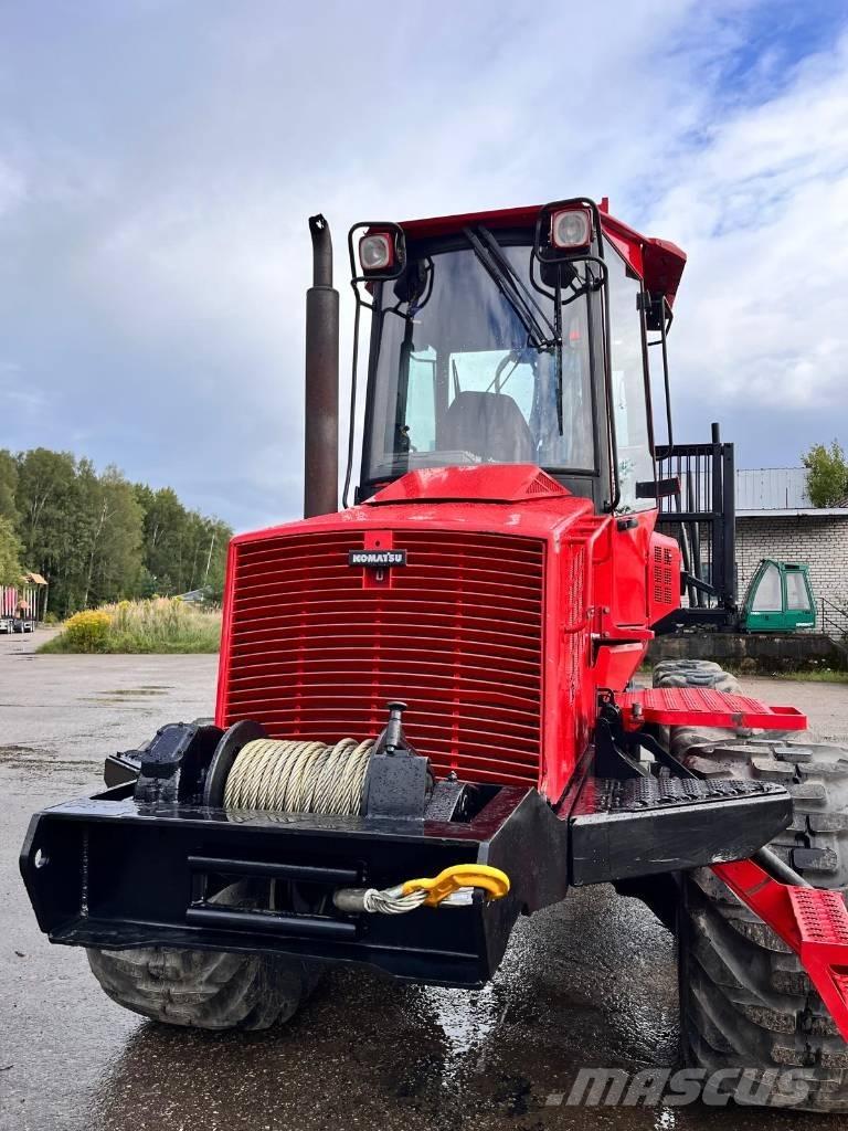 Komatsu 840 TX 원목 포워더