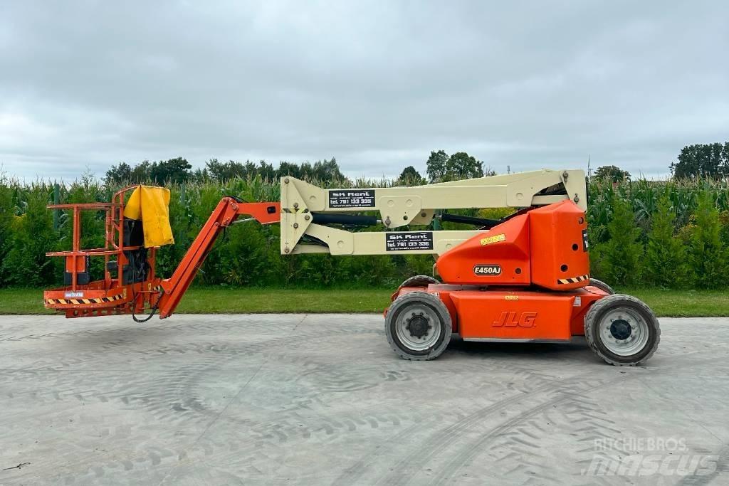 JLG E 450 AJ 관절형 전동이동 리프트