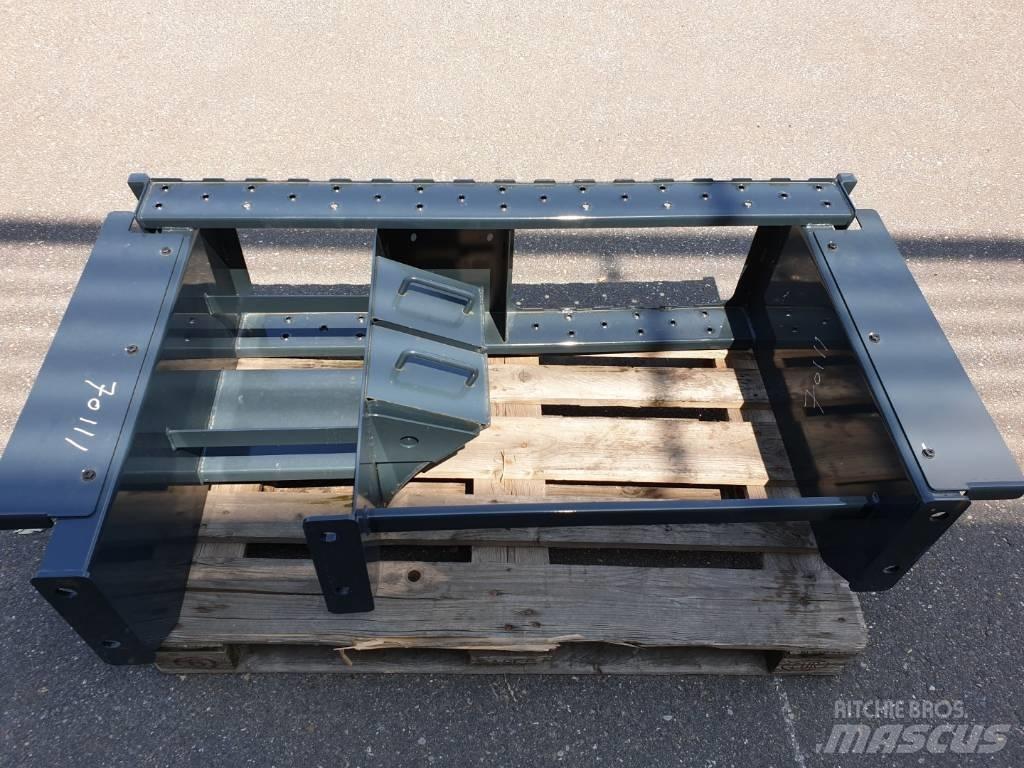 Hyundai Steps - HW140 섀시 및 서스펜션