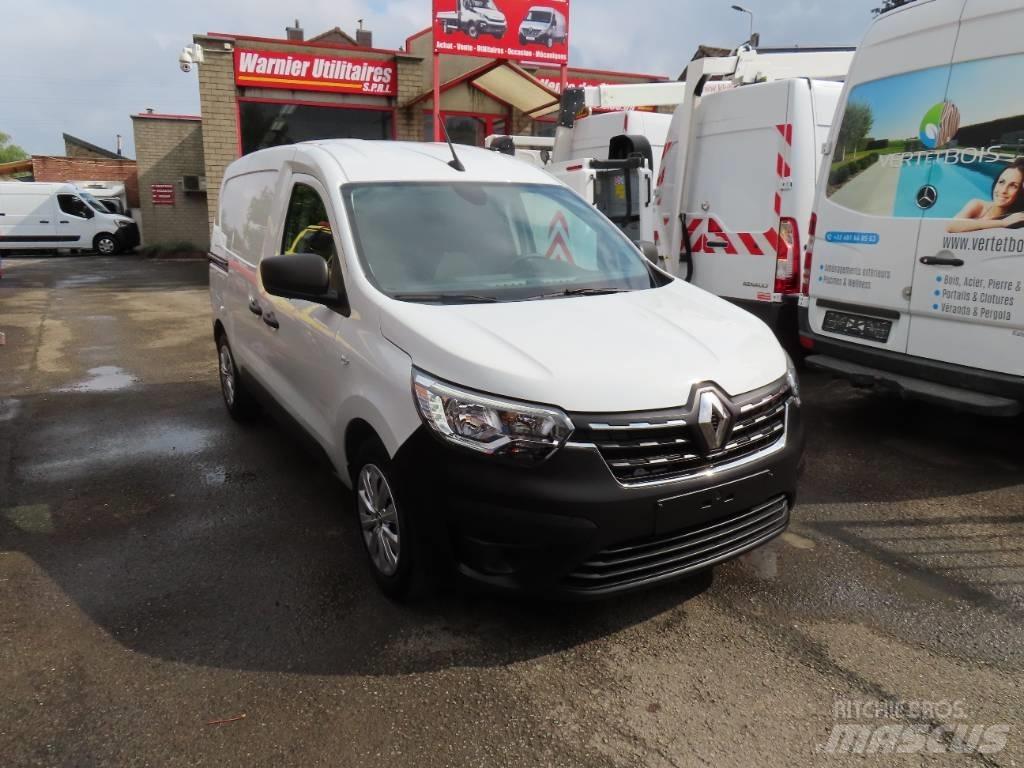 Renault Express 패널 화물차