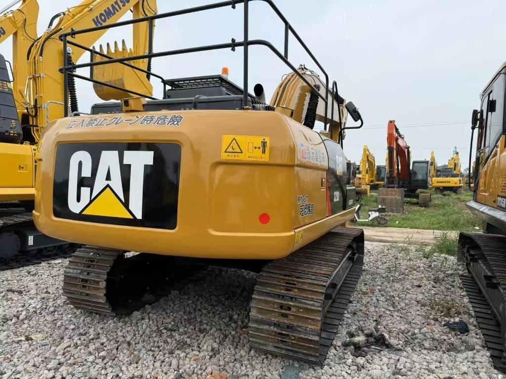 CAT 320D2 대형 굴삭기 29톤 이상