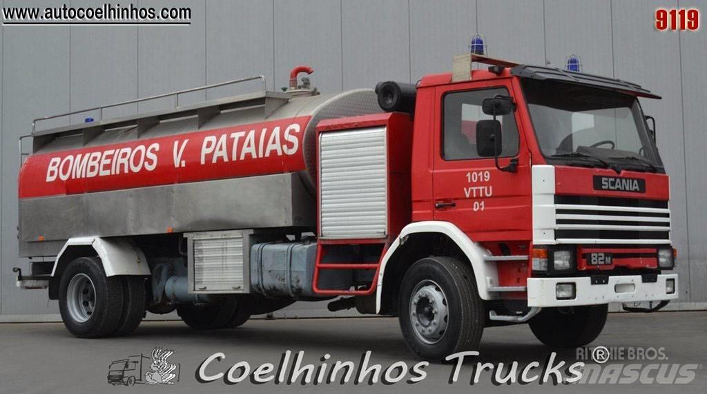 Scania 82M 탱커 트럭