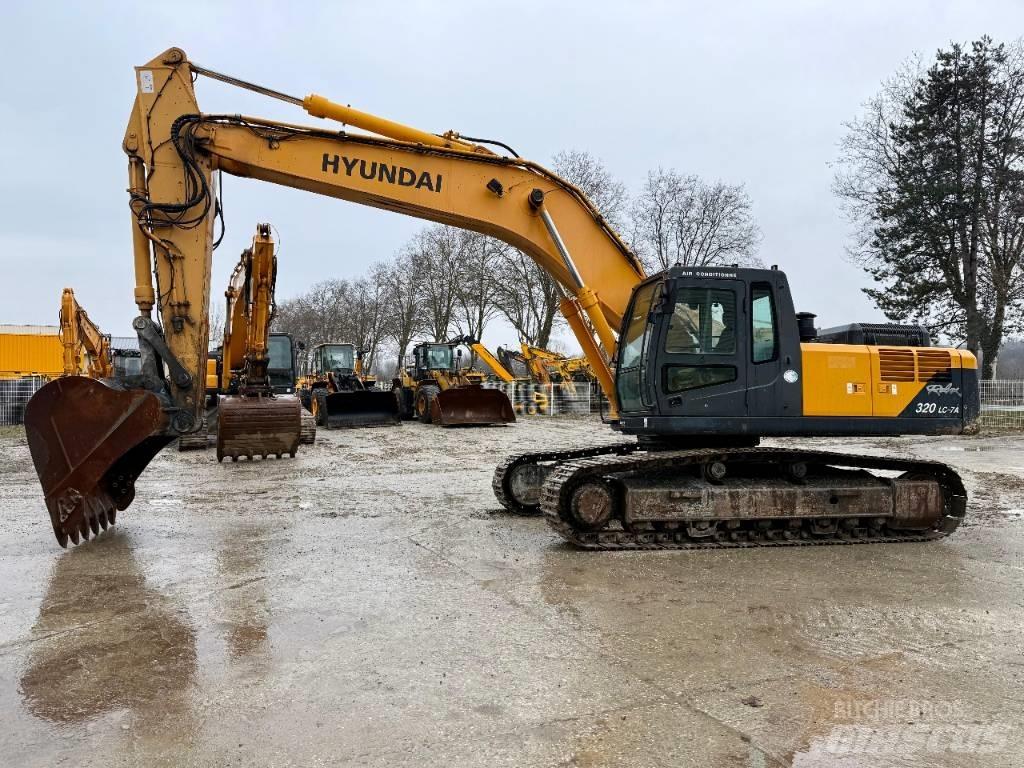 Hyundai R320LC-7A 대형 굴삭기 29톤 이상
