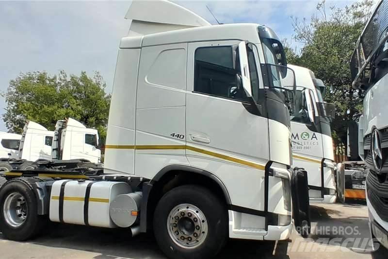 Volvo FH440 기타 트럭