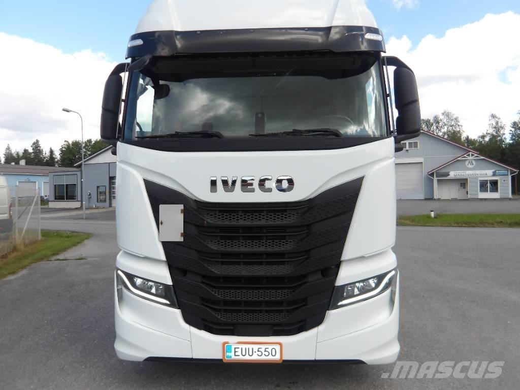 Iveco AS 440 STX 트랙터 유닛