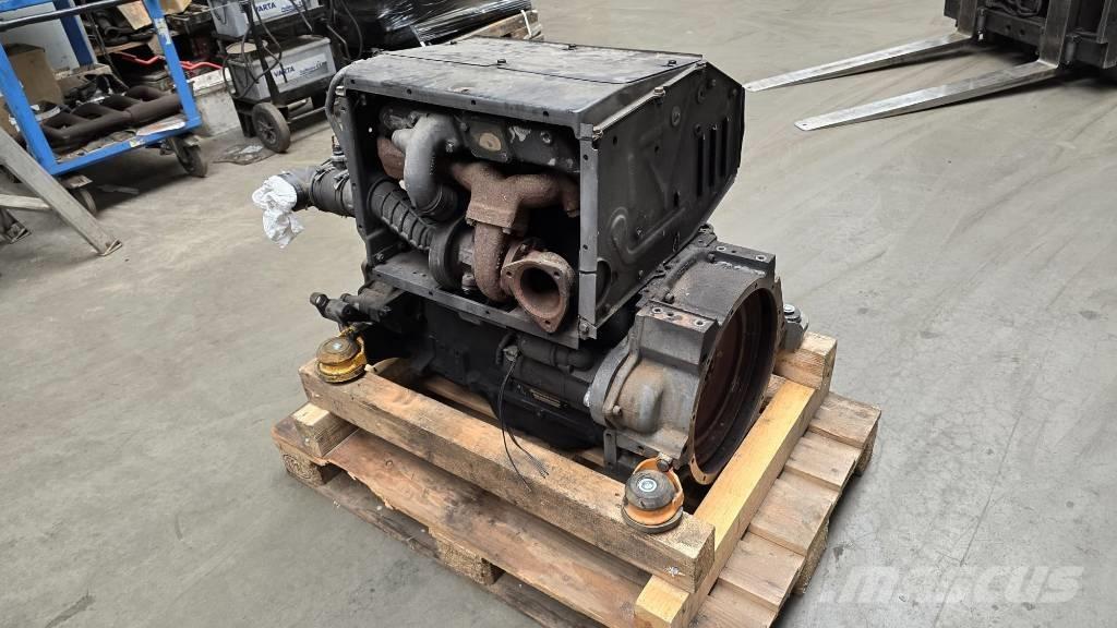 Deutz BF4L914 엔진